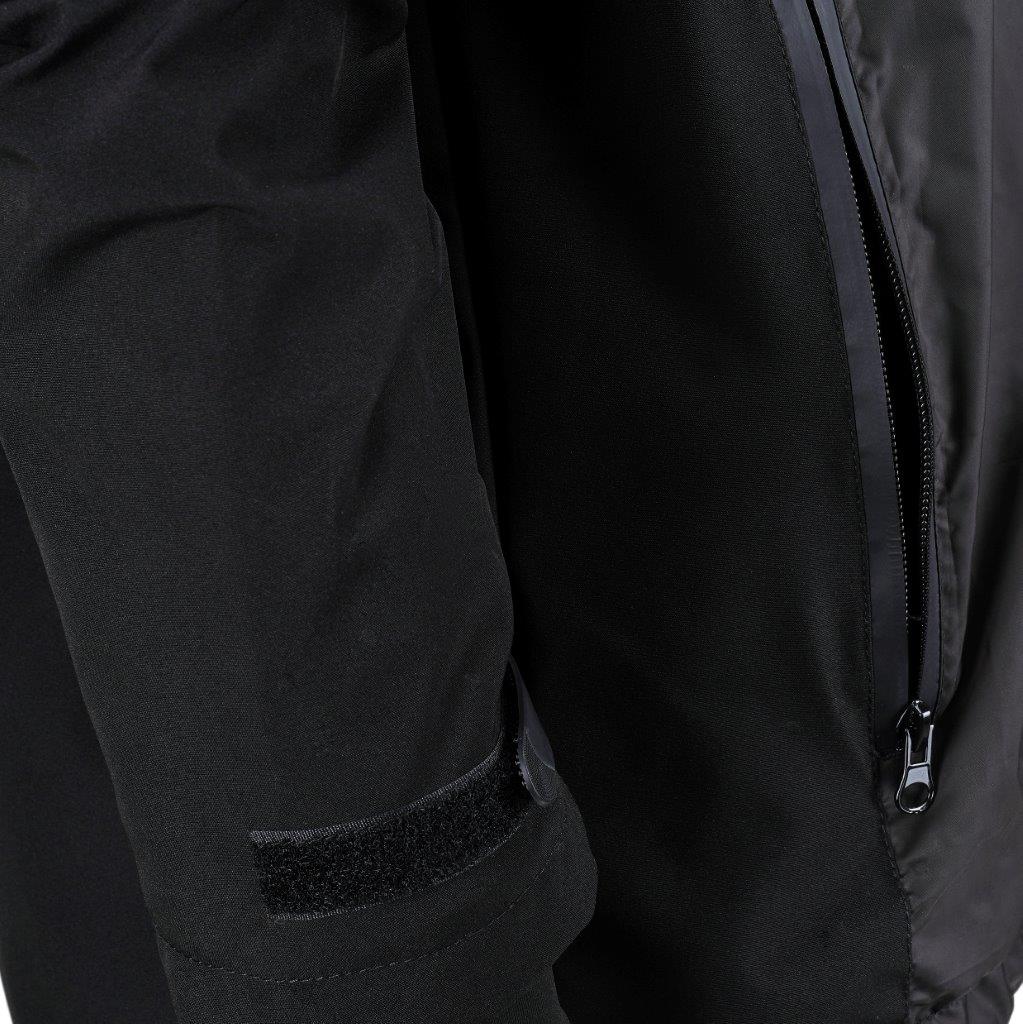 CRJ - CORE RAIN JACKET